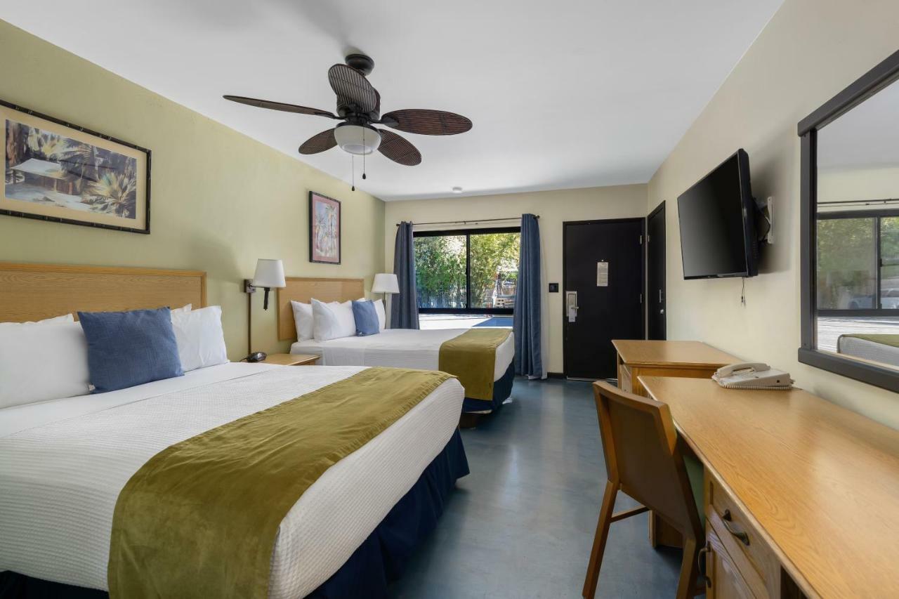 Hotel Caliente Tropics Palm Springs Exterior foto